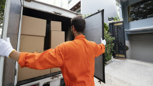 5 Key Benefits of Hiring Commercial Movers in Los Angeles