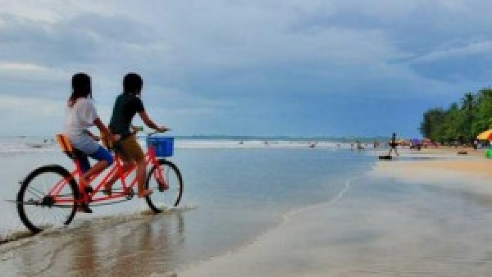 Myanmar Tourism: Chaung Tha Beach