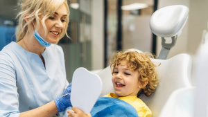 Dental Implants vs. Dentures: Why Simi Valley Patients Prefer Implants