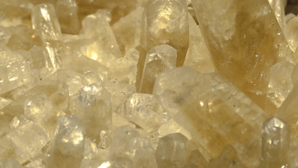 Calcium Chloride in Agriculture: Benefits for Soil Moisture Control and Frost Protection