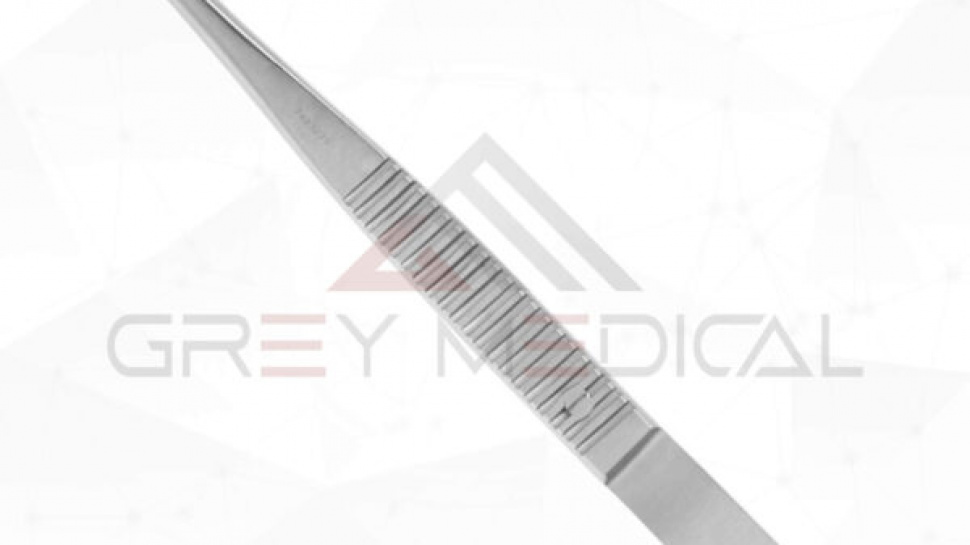 Surgical Precision and the Use of the Holding Needle