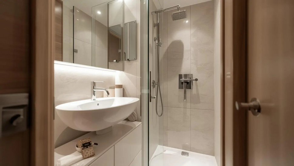 7 Bathroom Remodel Mistakes That Cost Austin Homeowners Thousands