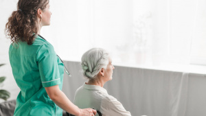How Social Activities Improve Quality of Life for Seniors in Care Homes