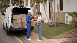 8 Mistakes to Avoid When Hiring a Professional Moving Company in Los Angeles