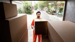 3 Signs You Need a Professional Moving Company in Los Angeles