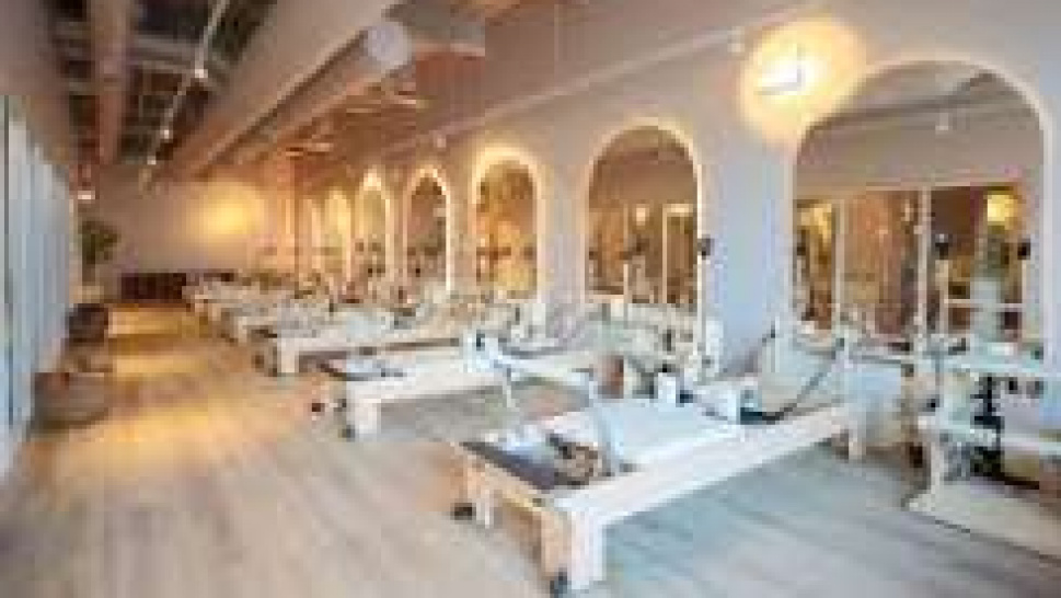 Why Reformer Pilates Benefits Strength and Mobility